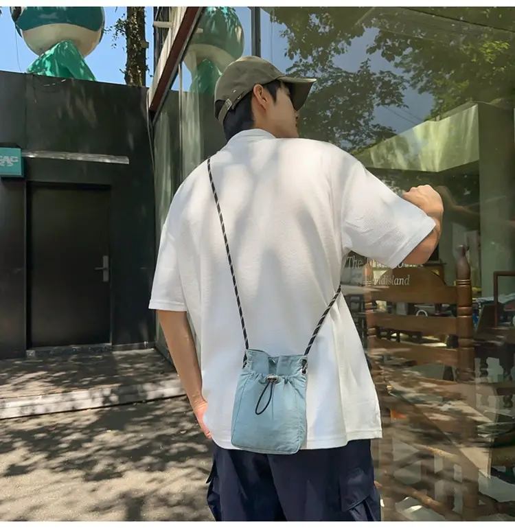 Xiaozhong Drawstring Mobile Phone Bag Waterproof Running Bag — feature 15