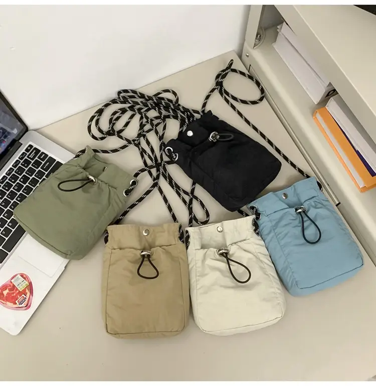 Xiaozhong Drawstring Mobile Phone Bag Waterproof Running Bag — feature 16