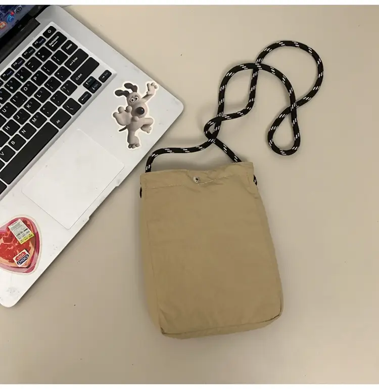 Xiaozhong Drawstring Mobile Phone Bag Waterproof Running Bag — feature 19