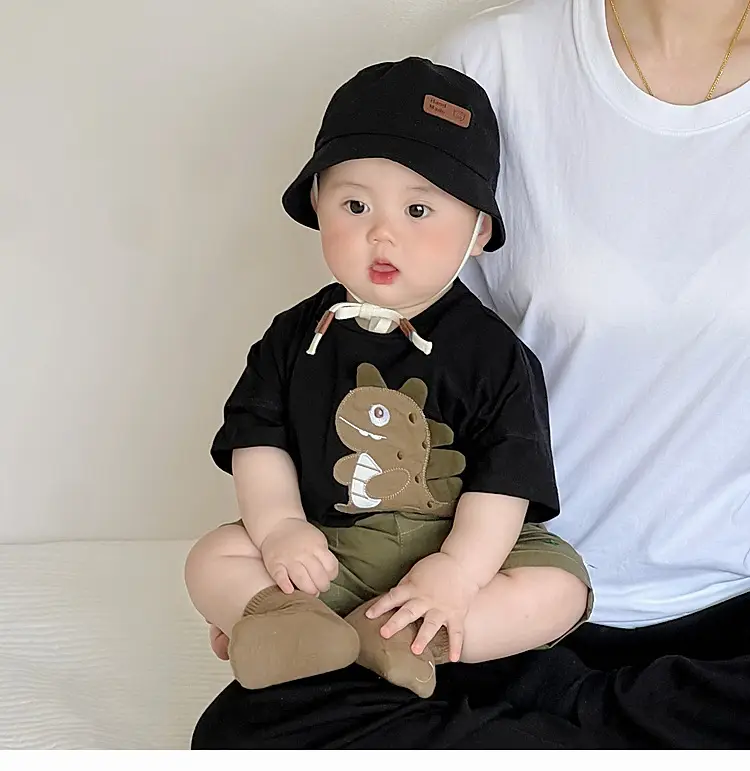 Kids Green Star Print Shorts Summer Suit — feature 3