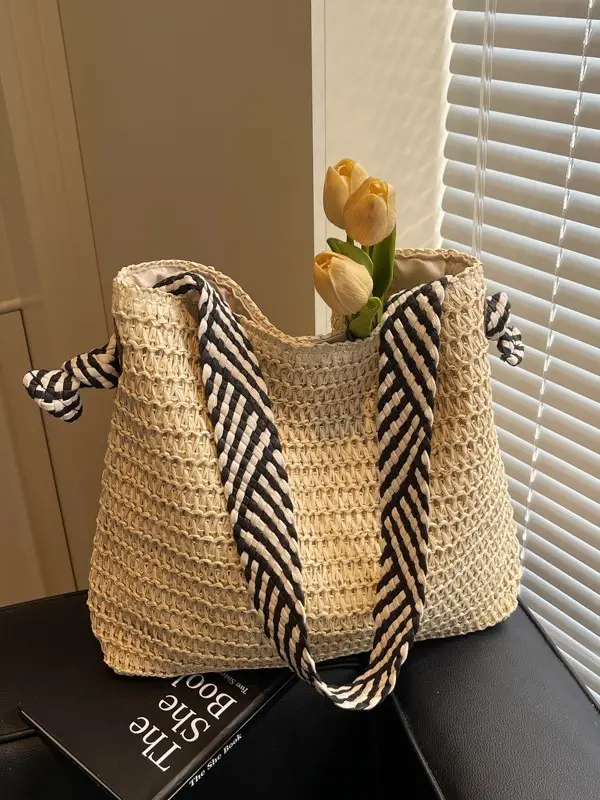 Women Straw Bag Large Capacity Beach Travel Shoulder Bag - Image 4