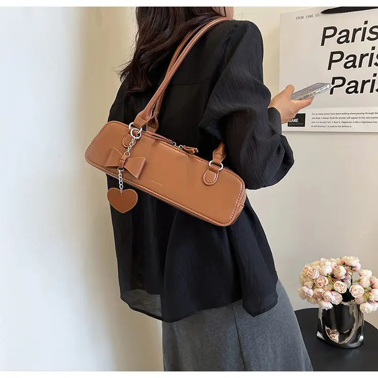 French Style Women's Shoulder Bag Red 2025 — feature 34