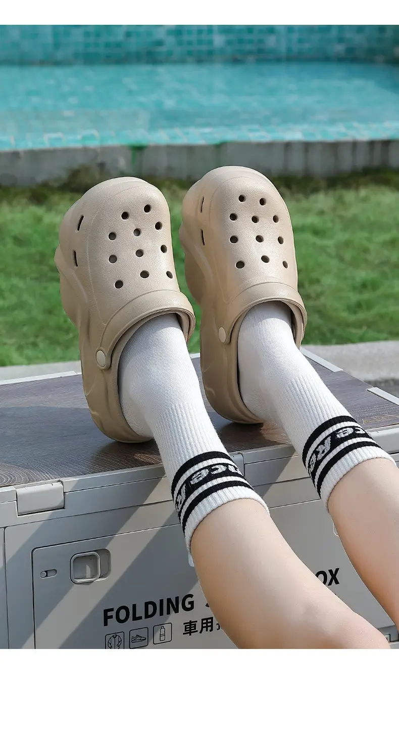 Pregnant Women's Thick Sole Hole Shoes Women's Summer Outer Wear 2025 New Style Eva Beach Seaside Slippers Women's Sandals — feature 4