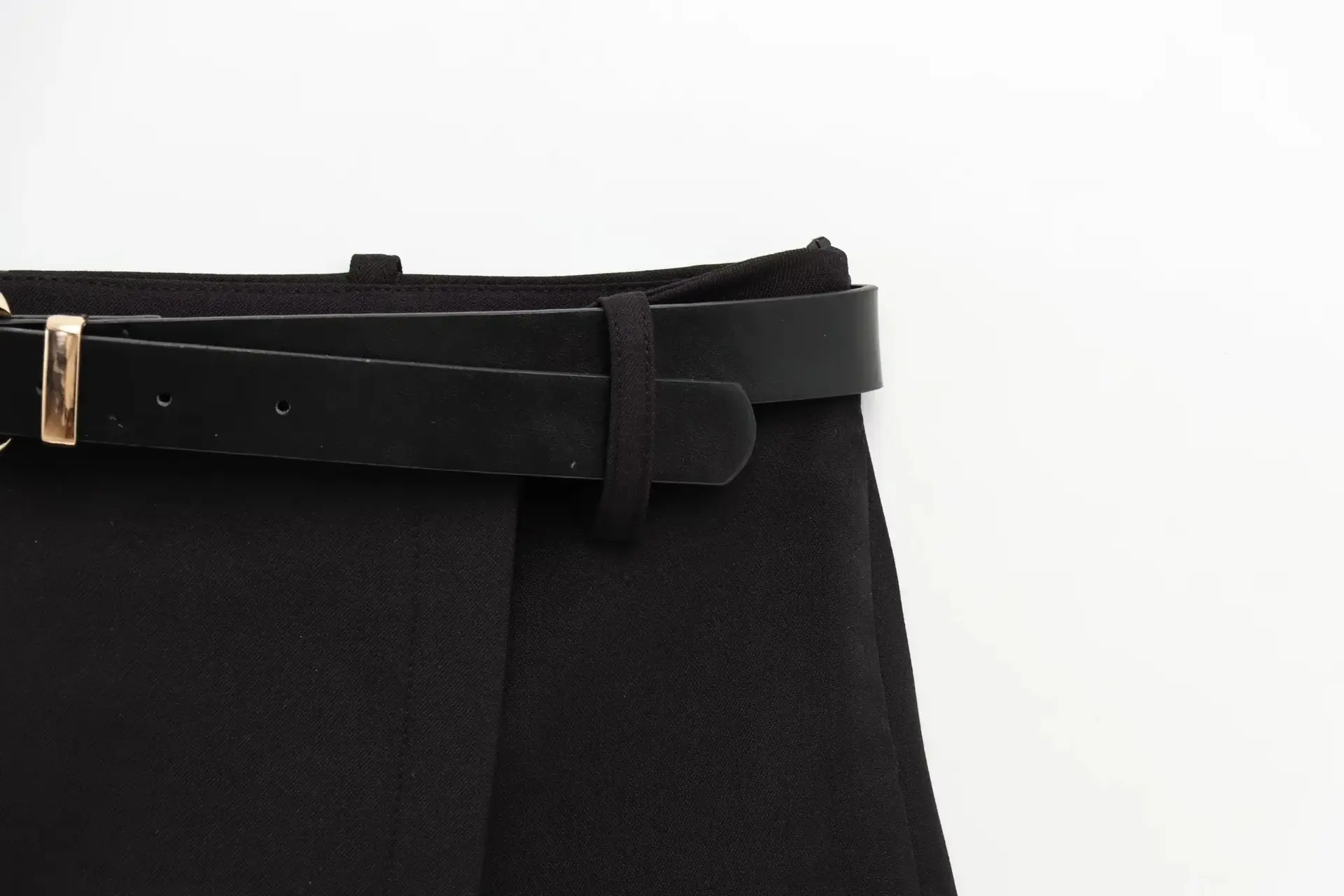 Black Belt Double-Breasted Culottes for Women — feature 9