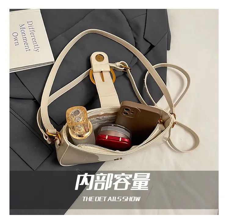 Red Textured Shoulder Bag for Women 2025 Spring — feature 11