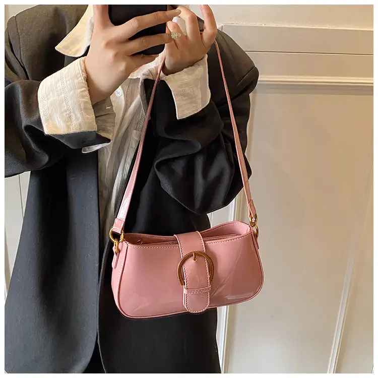 Red Textured Shoulder Bag for Women 2025 Spring — feature 16