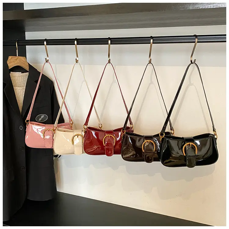 Red Textured Shoulder Bag for Women 2025 Spring — feature 2