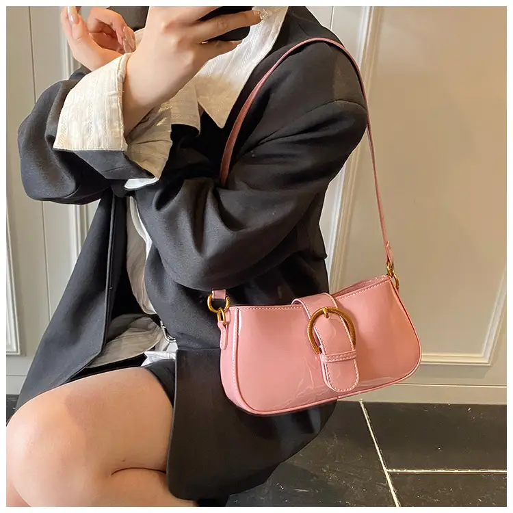 Red Textured Shoulder Bag for Women 2025 Spring — feature 21
