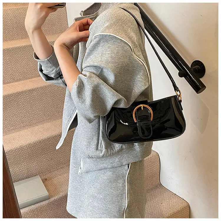 Red Textured Shoulder Bag for Women 2025 Spring — feature 40
