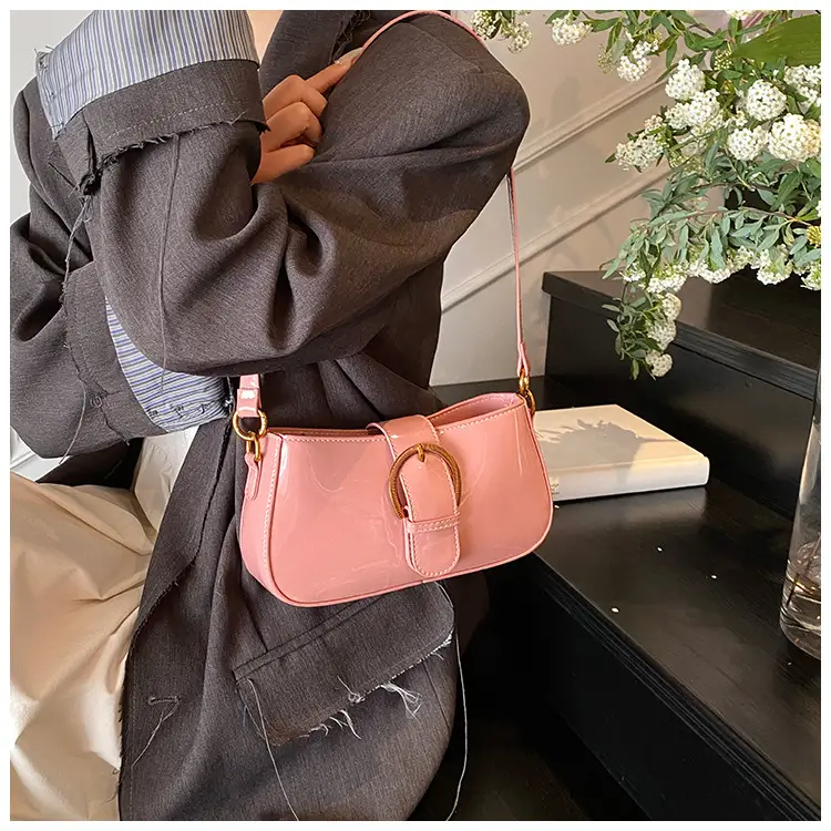 Red Textured Shoulder Bag for Women 2025 Spring — feature 43