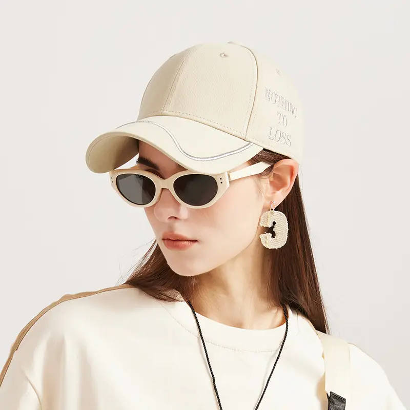 Black Korean Style 25Yrs Cap for Men Women - Image 3