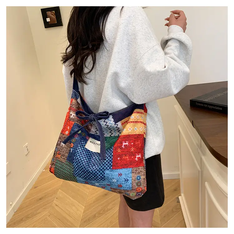 Vintage Ethnic Collage Crossbody Bag 2025 — feature 11