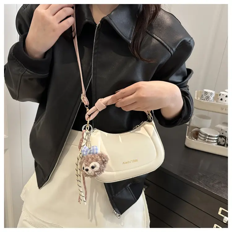 Women's Cream Shoulder Crossbody Bag with Cute Bear Design — feature 13