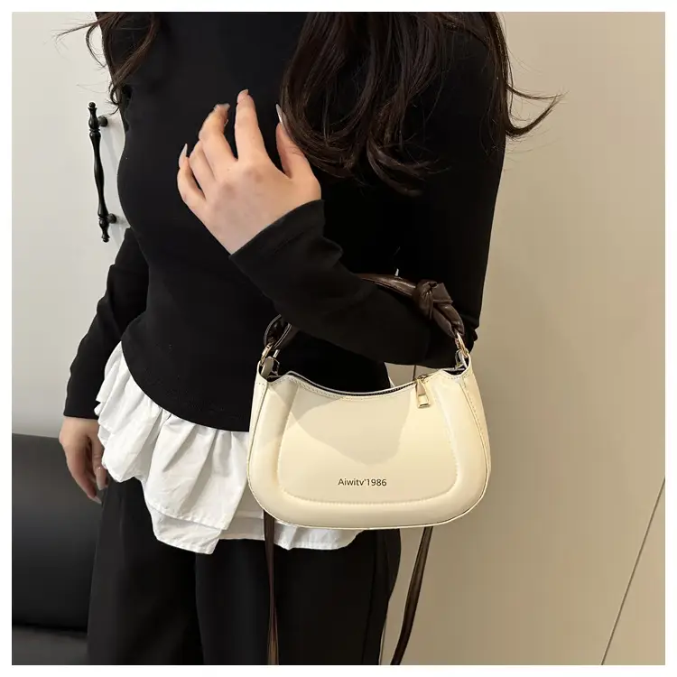 Women's Cream Shoulder Crossbody Bag with Cute Bear Design — feature 19