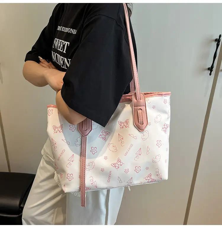 New Fashion Women's Printed Tote Bag with Cute Bear Design — feature 15