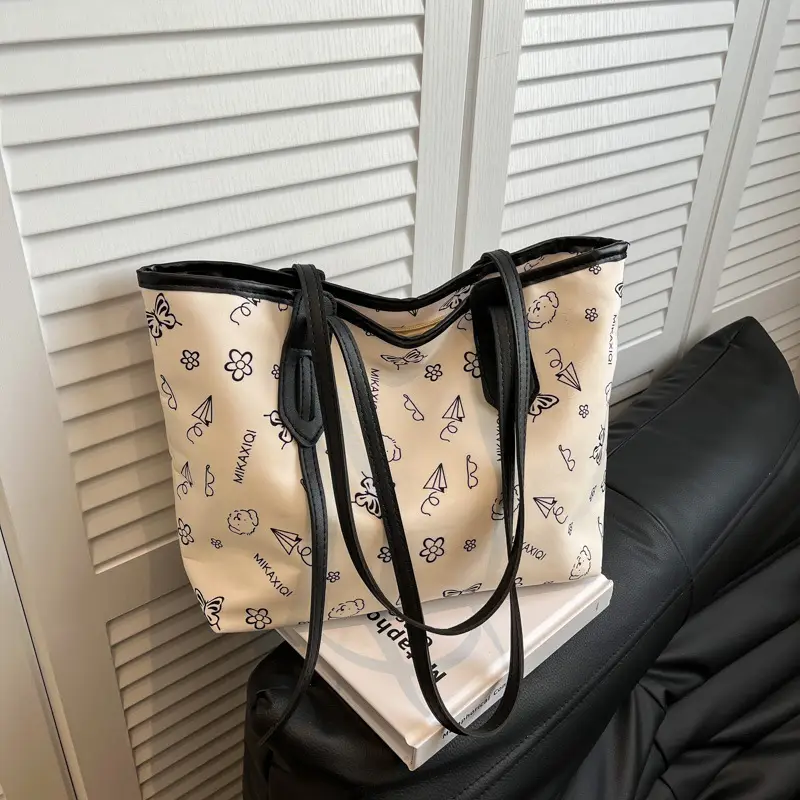 New Fashion Women's Printed Tote Bag with Cute Bear Design - Image 8