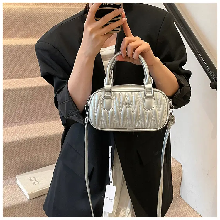 Black Quilted Crossbody Bag for Women 2025 — feature 12