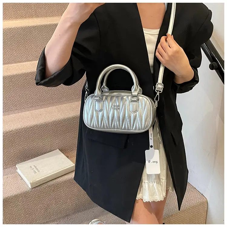 Black Quilted Crossbody Bag for Women 2025 — feature 15