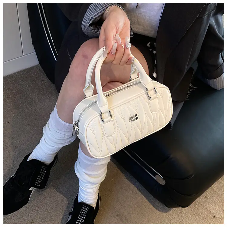 Black Quilted Crossbody Bag for Women 2025 — feature 16