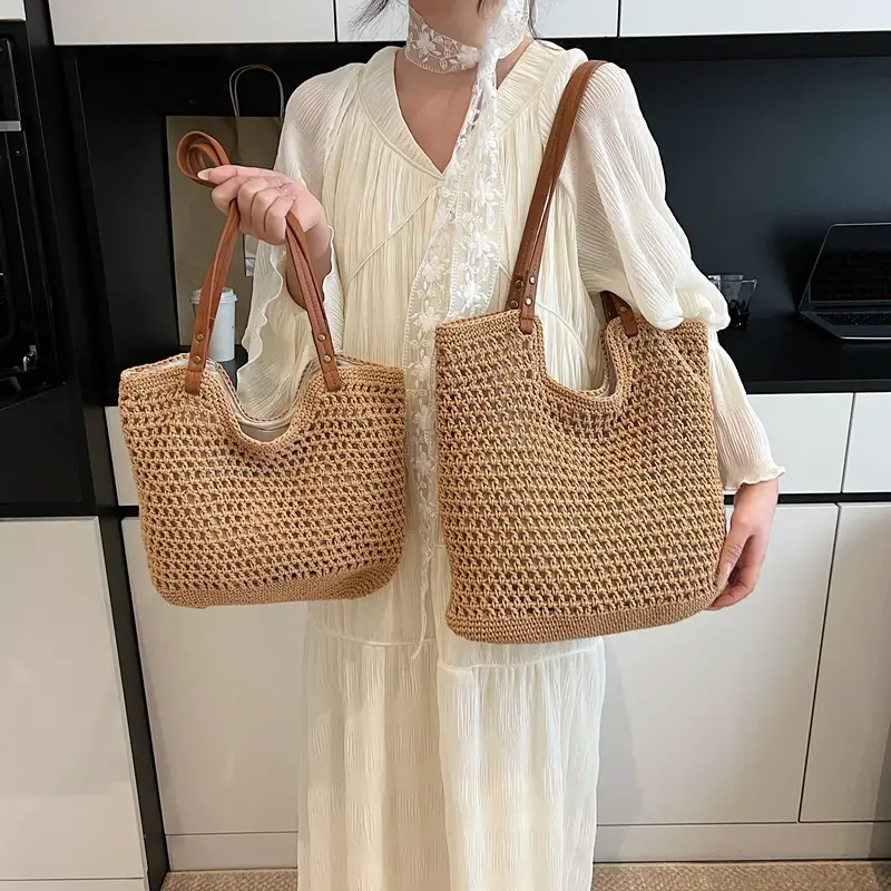 New Large Capacity Woven Women's Shoulder Bag - Image 6