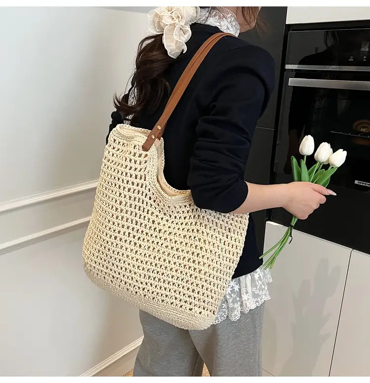 New Large Capacity Woven Women's Shoulder Bag — feature 23