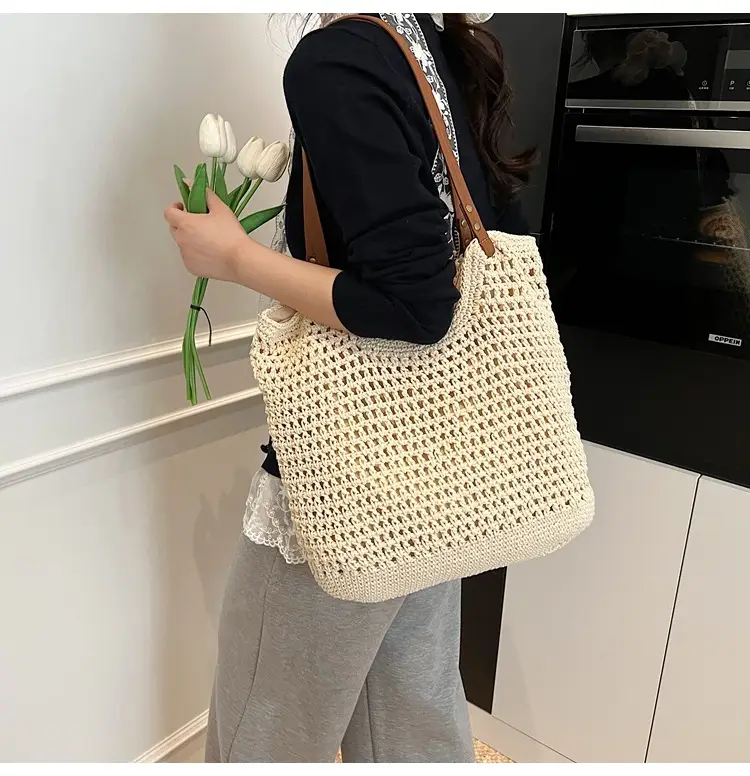 New Large Capacity Woven Women's Shoulder Bag — feature 25