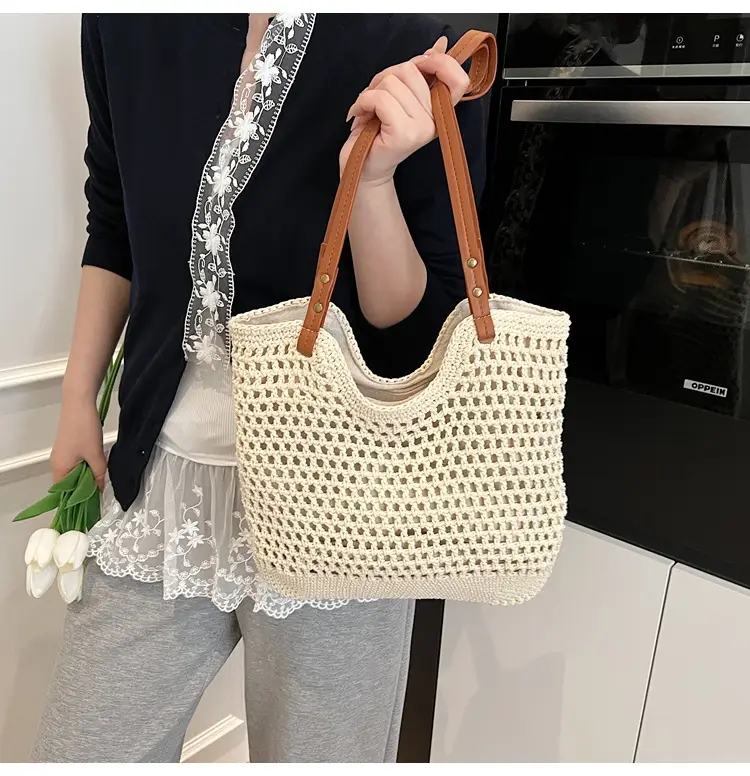 New Large Capacity Woven Women's Shoulder Bag — feature 26
