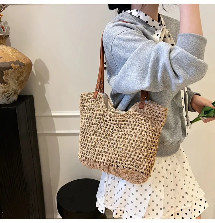 New Large Capacity Woven Women's Shoulder Bag — feature 36