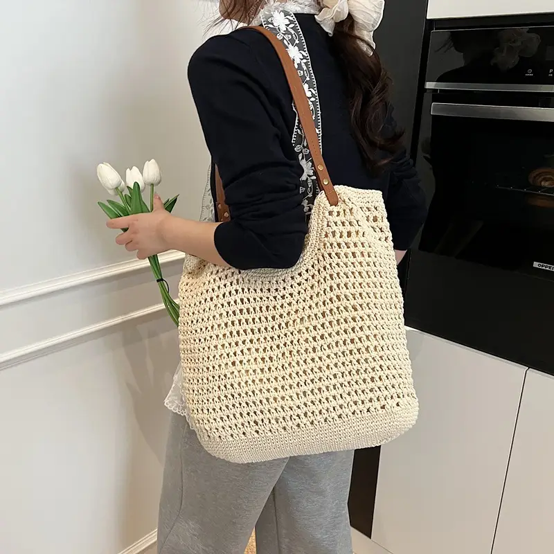 New Large Capacity Woven Women's Shoulder Bag - Image 2