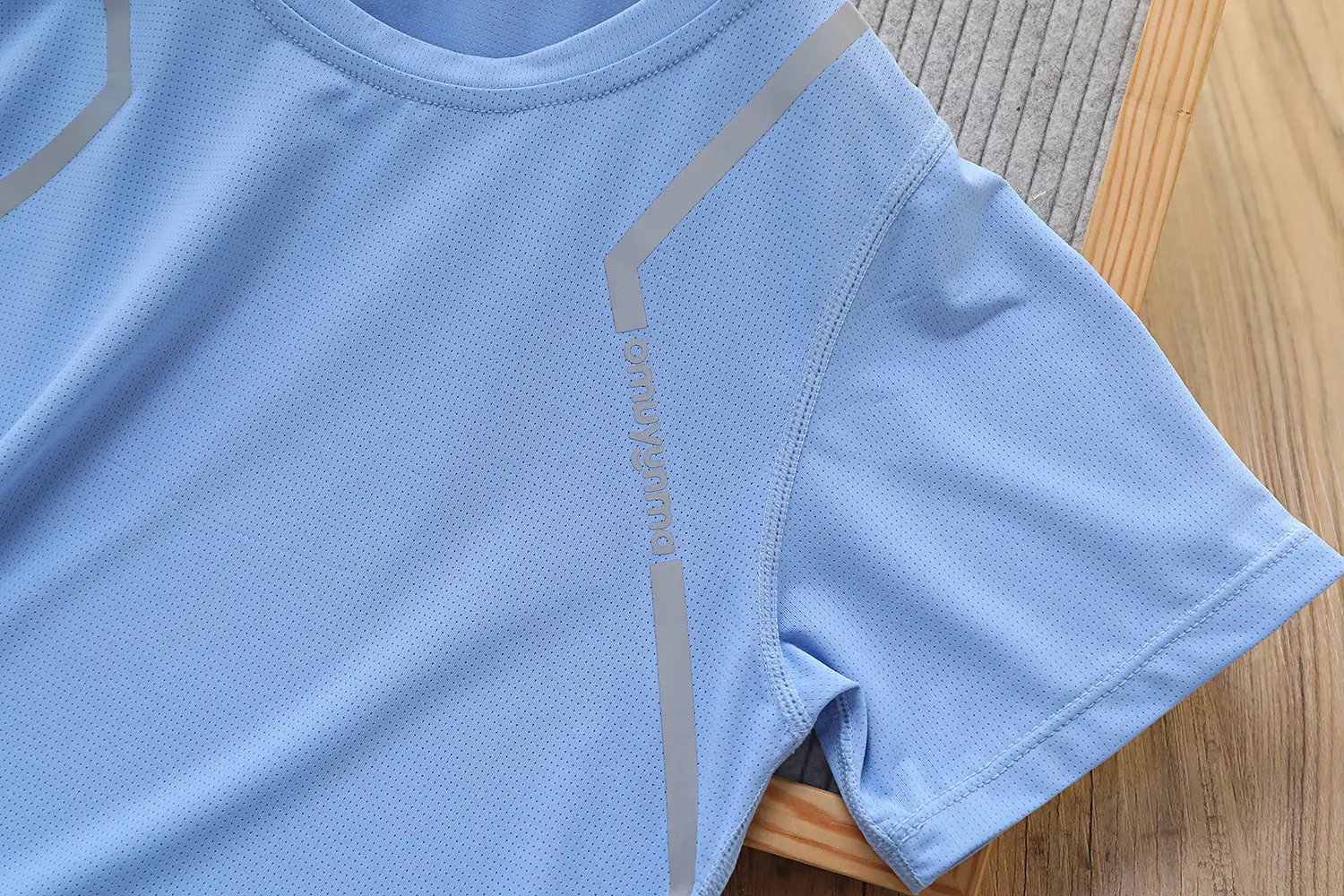 Boys Ice Silk T-Shirt Blue Round Neck Short Sleeve — feature 10