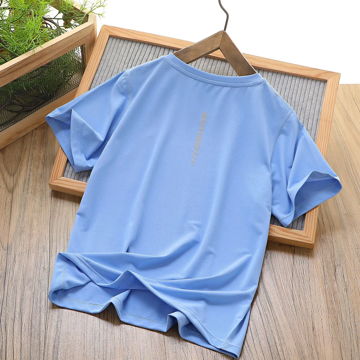 Boys Ice Silk T-Shirt Blue Round Neck Short Sleeve — feature 17