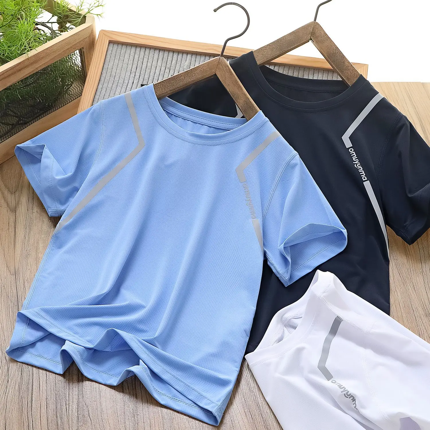 Boys Ice Silk T-Shirt Blue Round Neck Short Sleeve — feature 4