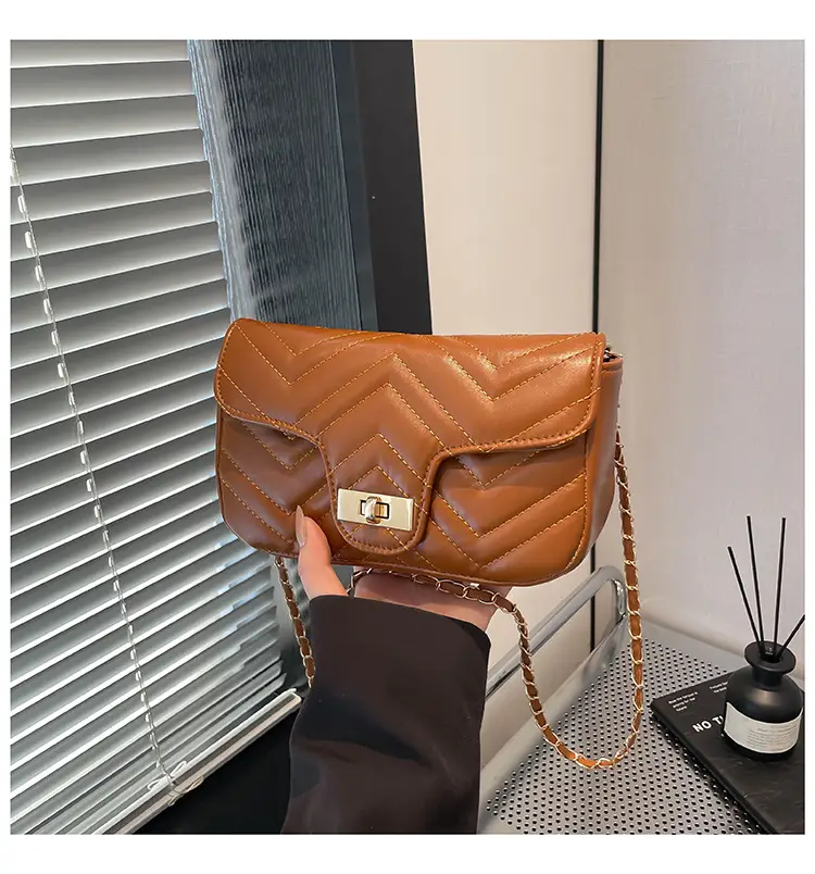 2025 Spring Light Luxury Shoulder Bag for Women — feature 42