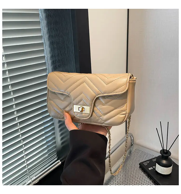 2025 Spring Light Luxury Shoulder Bag for Women — feature 43
