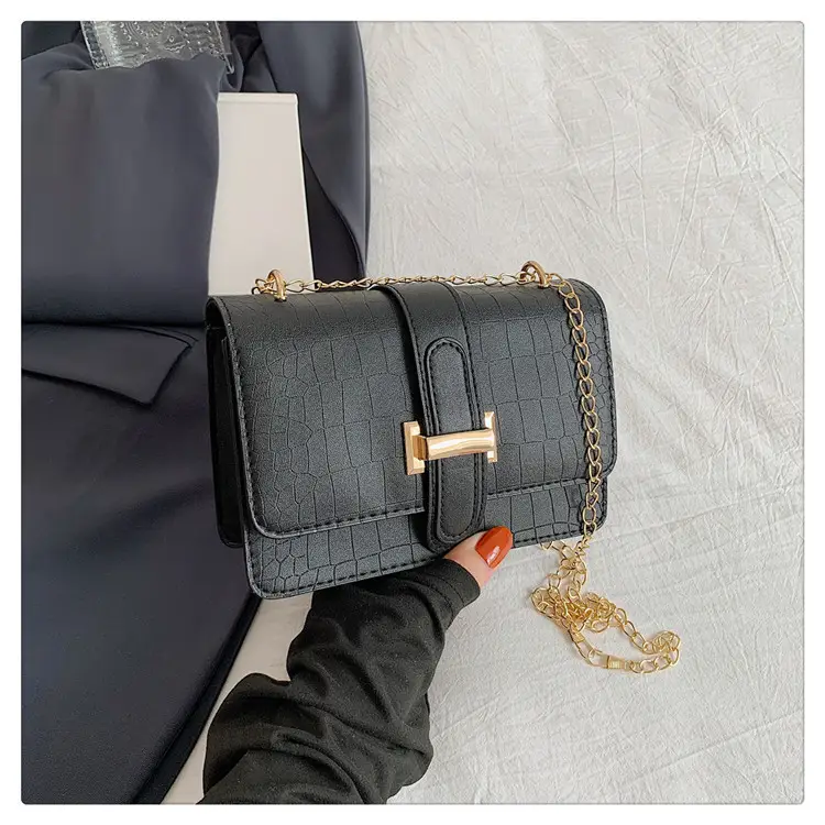New Women's Korean Style Shoulder Bag 2026 — feature 32