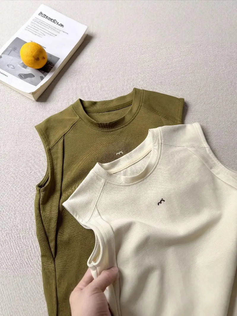 Boys Sleeveless T-Shirt Olive Green New Split Crewneck Small - Image 3