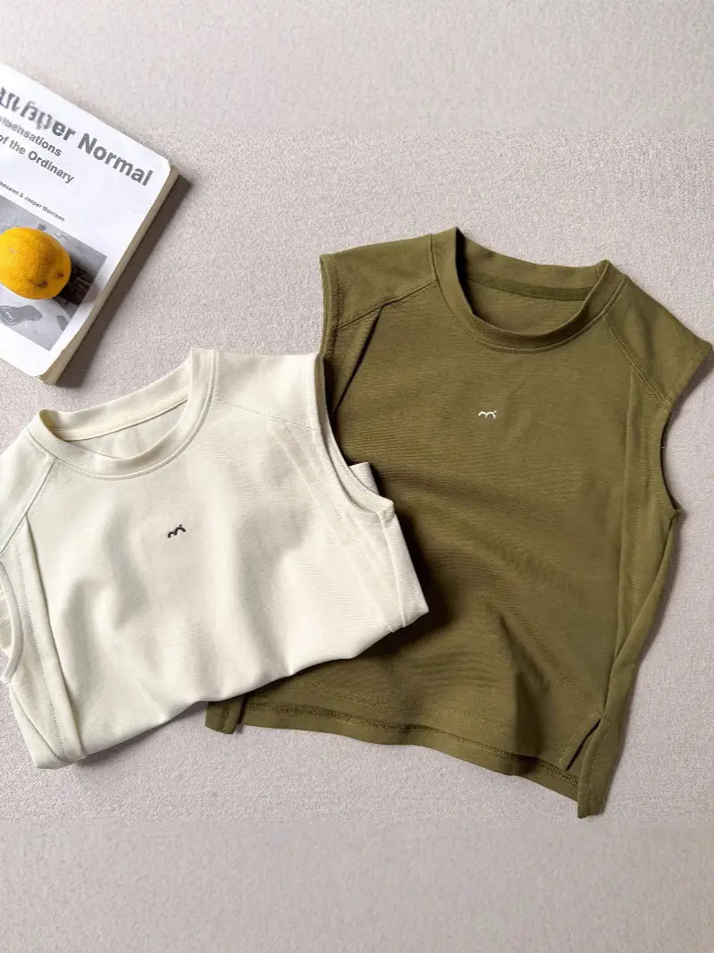 Boys Sleeveless T-Shirt Olive Green New Split Crewneck Small - Image 4