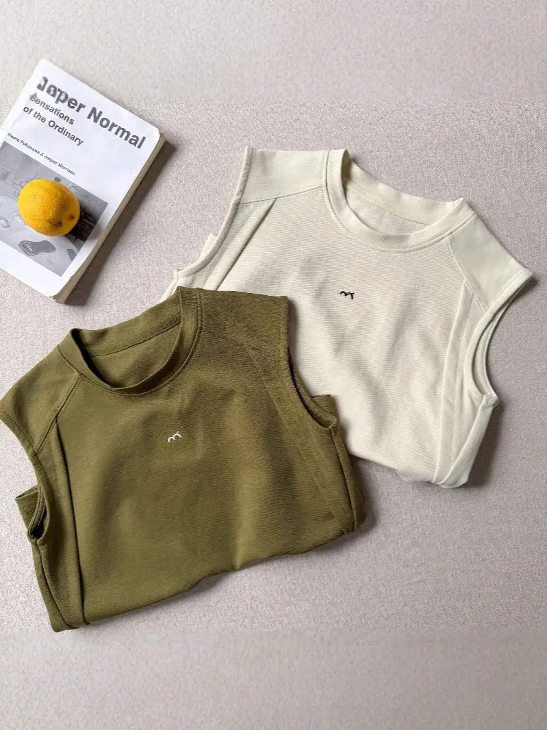 Boys Sleeveless T-Shirt Olive Green New Split Crewneck Small - Image 7