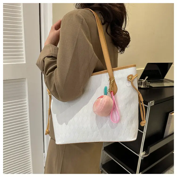 Large Capacity Korean Style Pendant Bag Women's 2023 New Commuting Simple Casual Solid Color Simple Handbag luggage and leather goods — feature 12