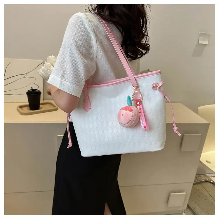 Large Capacity Korean Style Pendant Bag Women's 2023 New Commuting Simple Casual Solid Color Simple Handbag luggage and leather goods — feature 8