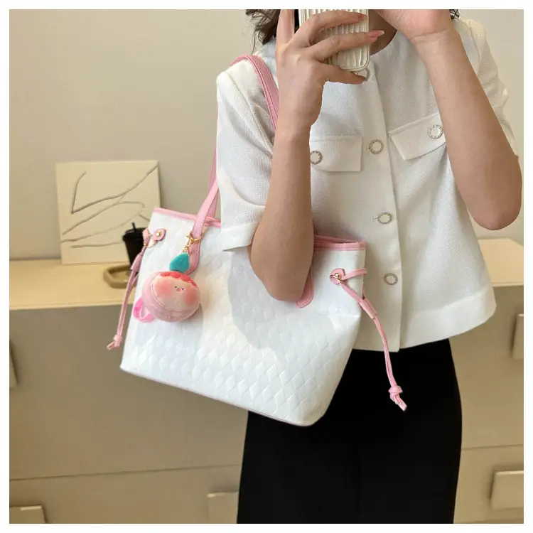 Large Capacity Korean Style Pendant Bag Women's 2023 New Commuting Simple Casual Solid Color Simple Handbag luggage and leather goods — feature 9