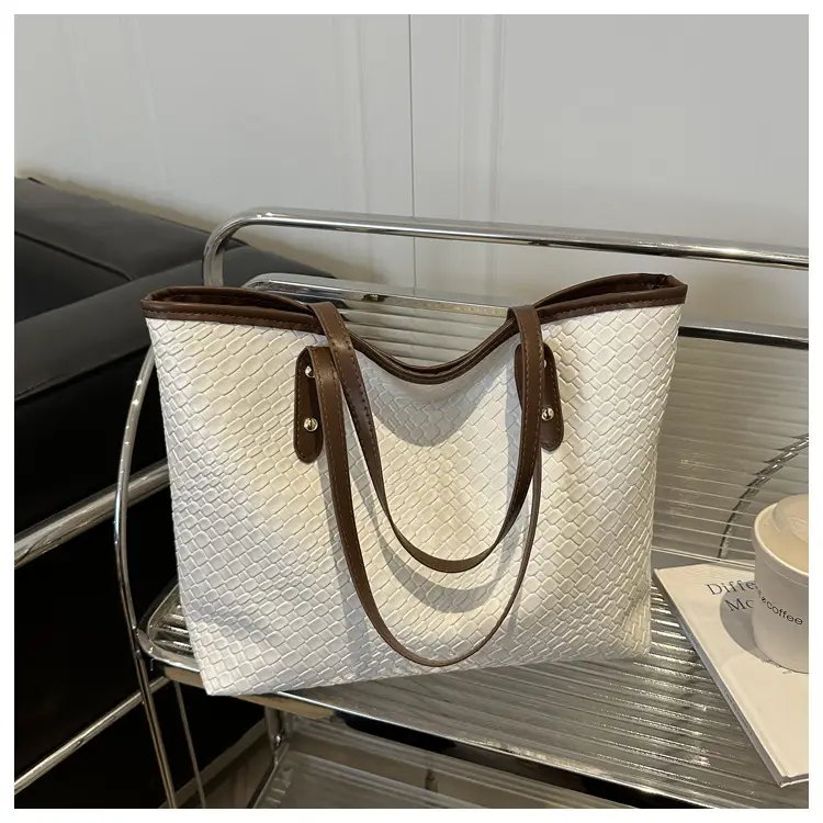 Women's White Woven Shoulder Bag Large Capacity 2025 — feature 22