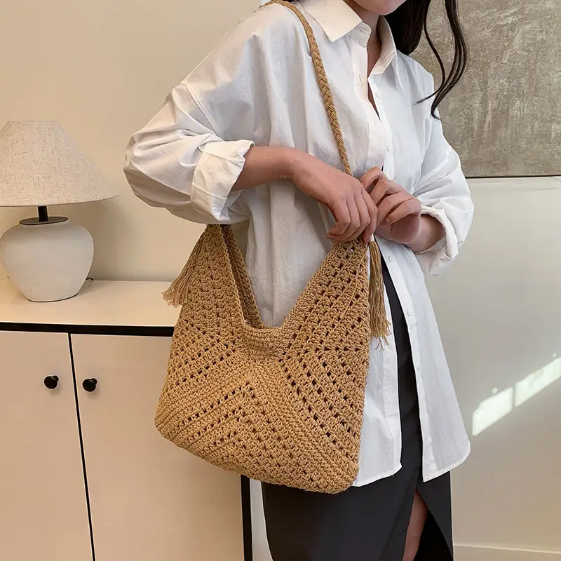 New Woven Beat Shoulder Bag Large Capacity Hollow - Image 6