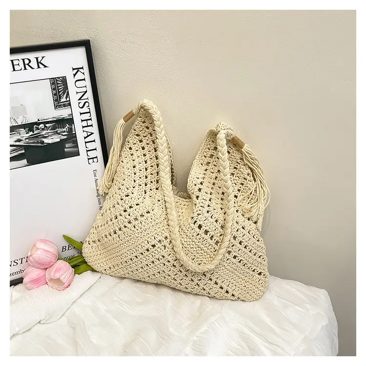 New Woven Beat Shoulder Bag Large Capacity Hollow — feature 14