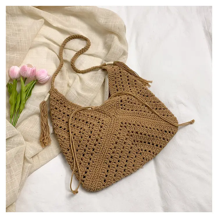 New Woven Beat Shoulder Bag Large Capacity Hollow — feature 18