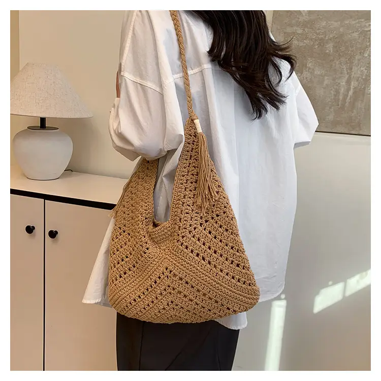 New Woven Beat Shoulder Bag Large Capacity Hollow — feature 22