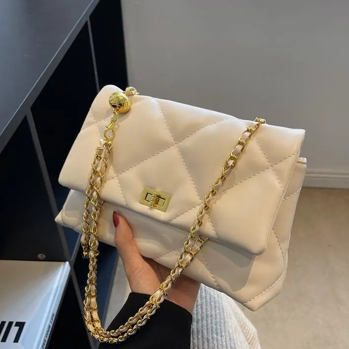 Black Quilted Chain Crossbody Bag for Women 2026 - Image 5