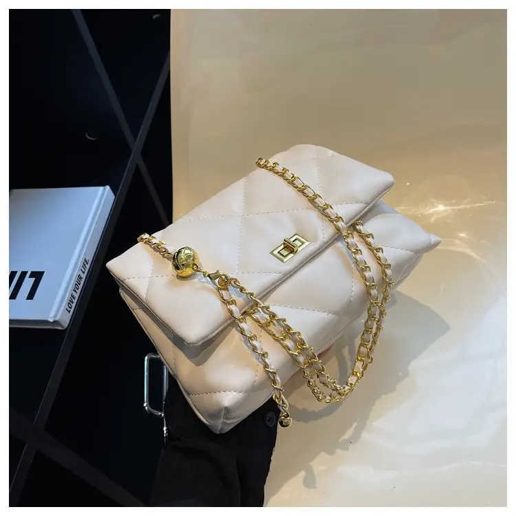 Black Quilted Chain Crossbody Bag for Women 2026 — feature 16