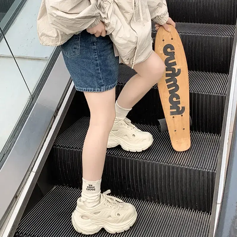 Women's White Thick Sole Casual Shoes 2025 — feature 20