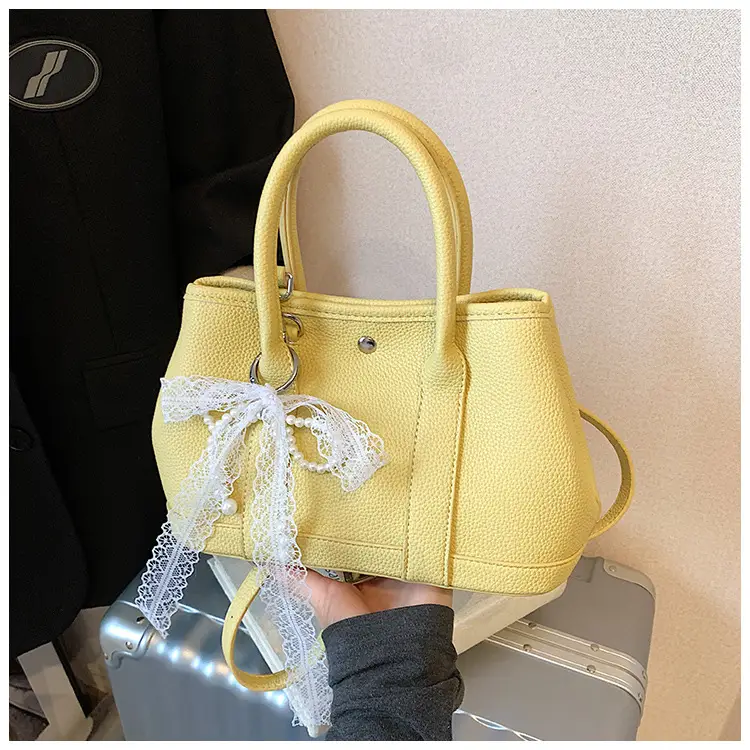 Yellow Leather Shoulder Crossbody Bag with Lace Trim — feature 31